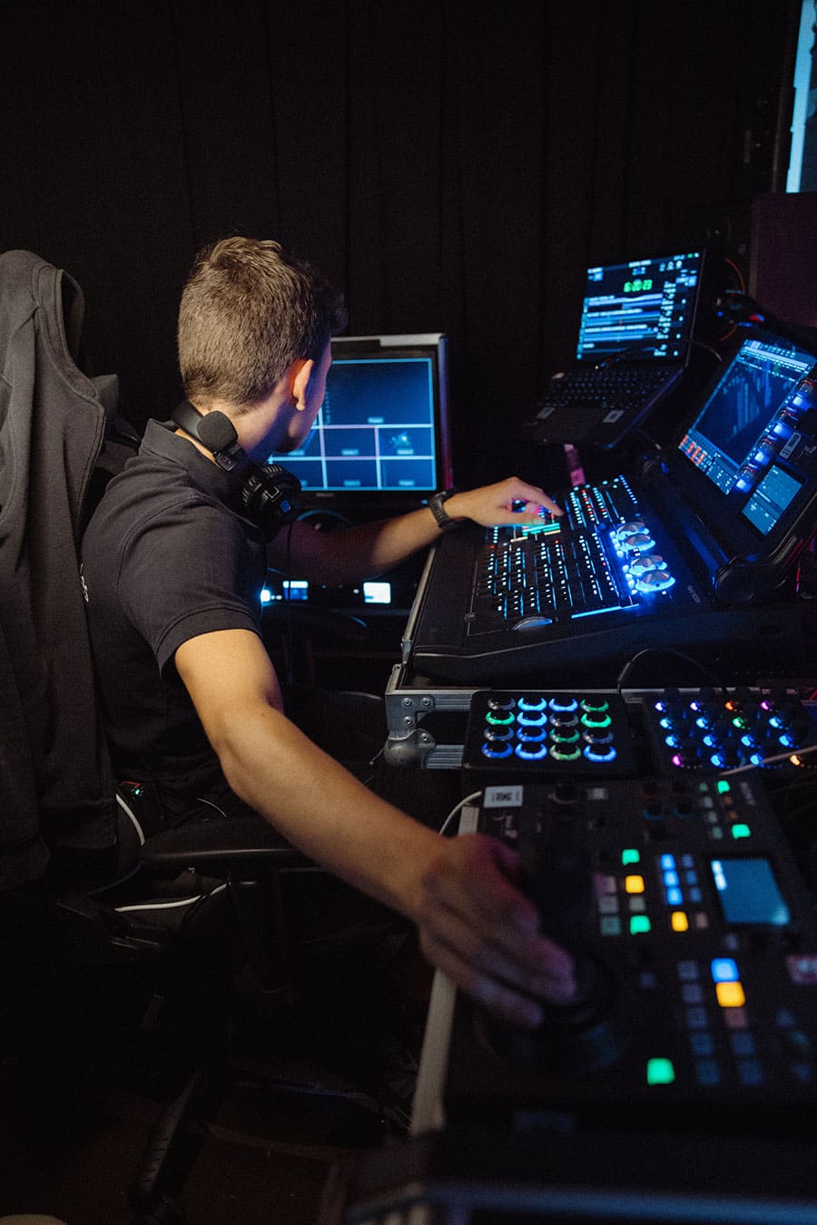 Session con DJ Wildness Rose 24 Session con DJ Wildness Rose 24